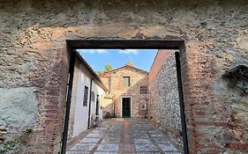 Borgo Al Canto Degli Alberi